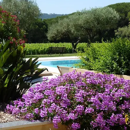 Les Sellettes Apartment *